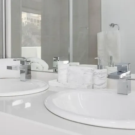 아파트 New Penthouse In Marbella