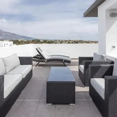 Apartment New Penthouse In Marbella Estepona